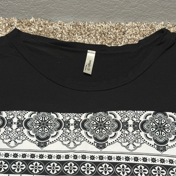 Magic Fit Women’s Large Black and White Long Sleeve Top - Picture 4 of 10